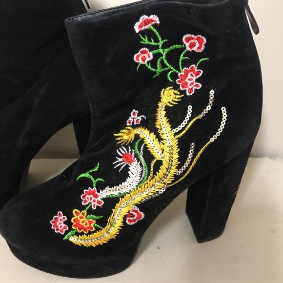BooHoo Platform Velvet Dragon Embroidered Booties - Picture 3 of 15